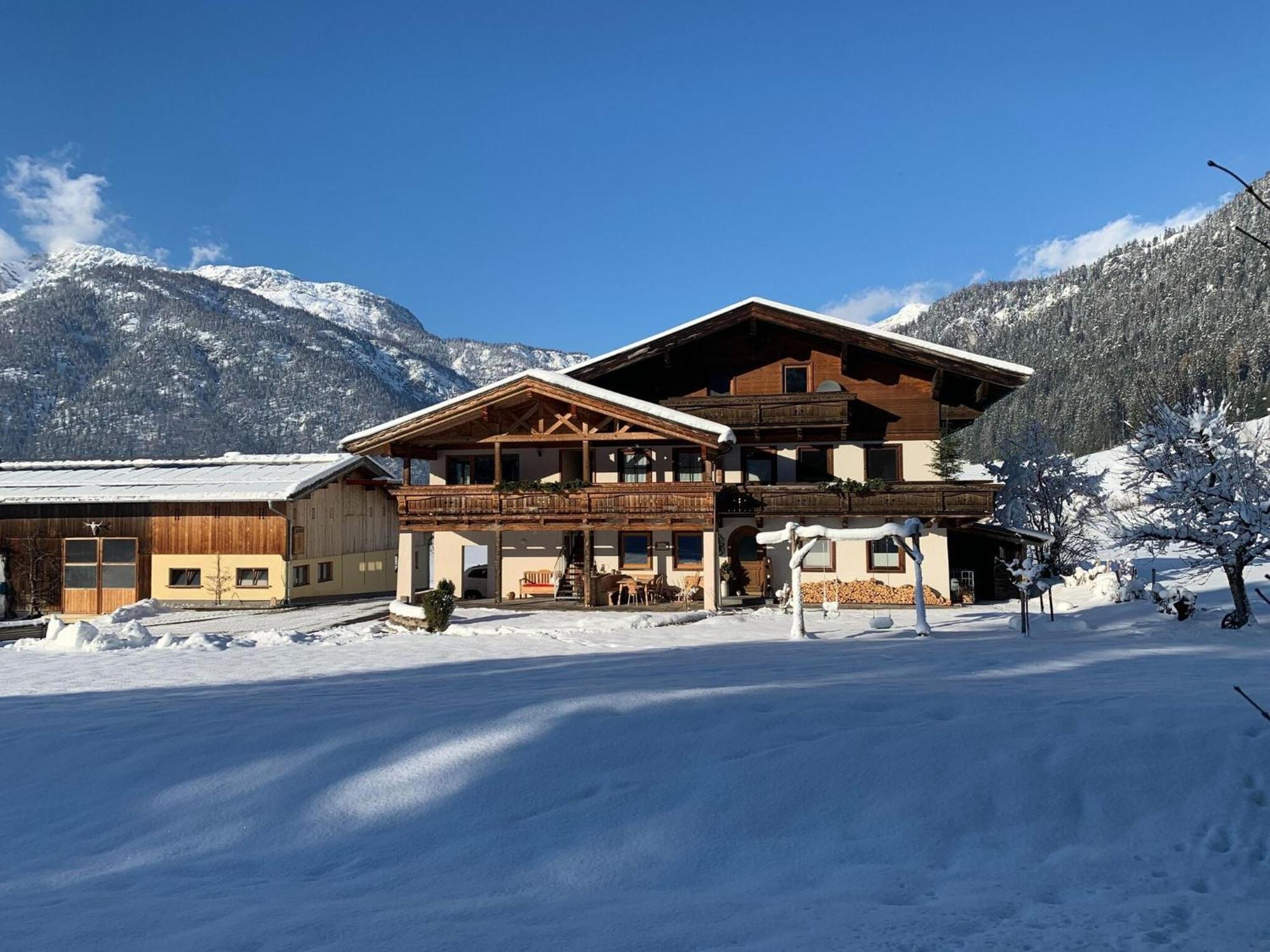 Apartment In Saalfelden Am Steinernen Meer Ngoại thất bức ảnh